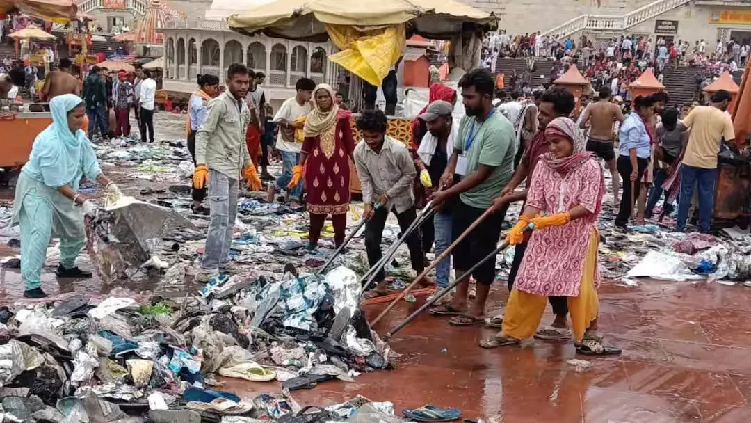 कांवड़ मेला खत्म होते ही हरिद्वार में सफाई अभियान तेज, 7 हजार मीट्रिक टन कचरा हटाने में जुटा निगम